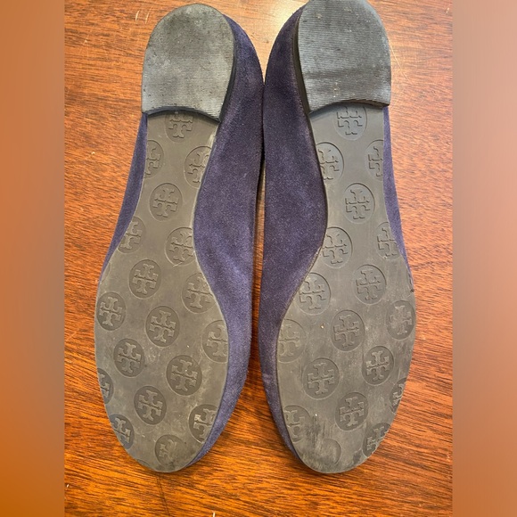 Tory Burch Flats 6.5 suede navy - Picture 6 of 6
